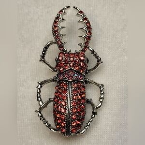 NEW Fashion Rhinestone Stag Beetle Brooch / Pin